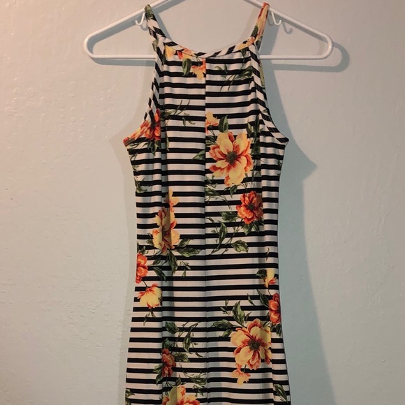 Floral Striped Bodycon Dress - Picture 2 of 2